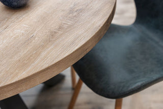 dorset-round-dining-table