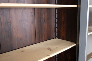 open-shelf-close-up