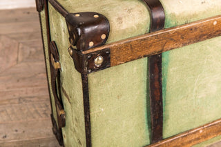 wood-fibre-trunk-detail