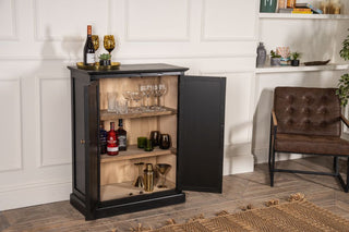 cabinet-holding-drinks