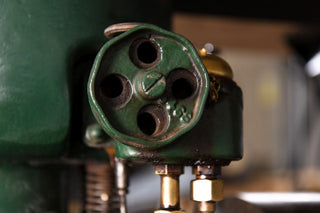 metal-cog-close-up