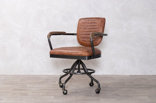 exeter-chair-chesnut