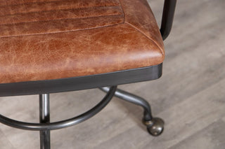 exeter-chair-chesnut-seat