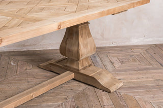 reclaimed-wood-table-base