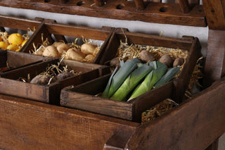 Farm Shop Fitting Display Hay Rack