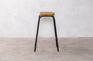 finsbury-lab-stool