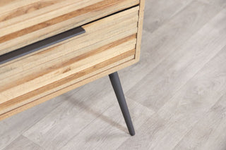 fusion-three-drawer-cabinet-legs