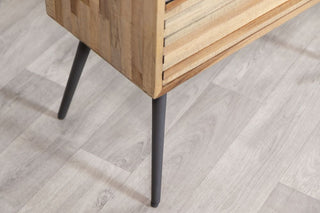 fusion-three-drawer-cabinet-legs