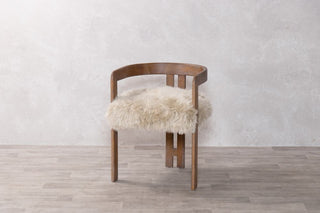 gardena-sheepskin-dining-chair