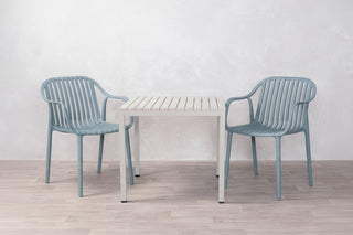 California Garden Outdoor Speckled Beige Café Table Set with California Chairs