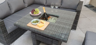 Farnborough Outdoor Corner Dining Set