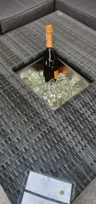 Farnborough Outdoor Corner Dining Set