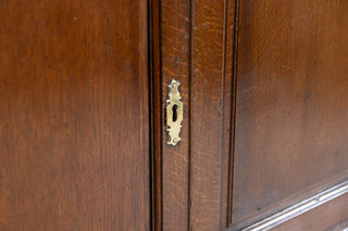 george-iii-livery-cupboard-close-up