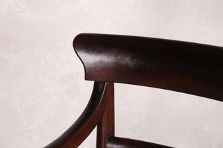 mahogany-chair-backrest-detail