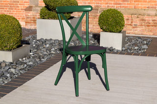 vienna-outdoor-aluminium-stacking-chair-racing-green-lifestyle
