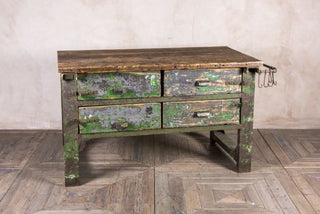 green workbench