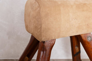 gym-buck-style-a-close-up