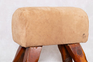 gym-buck-style-b-close-up