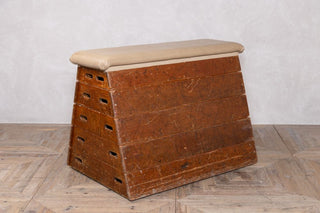 vaulting-box-style-c