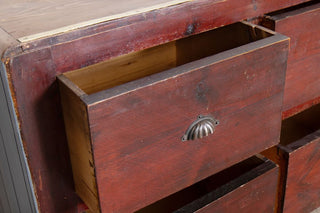 drawer-close-up