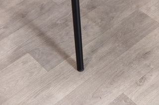 hammerwich-yellow-chair-leg