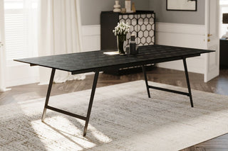 hampton dining table