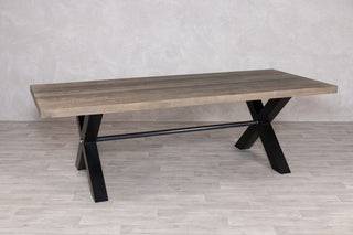 silverback-black-x-frame-base