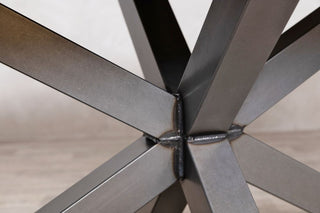 pebble-grey-gunmetal-star-base