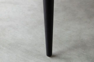 hazel-dining-chair-leg-detail