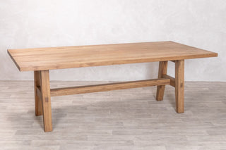 Henley Oak Dining Table