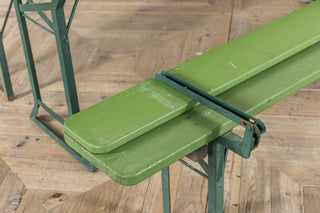 green folding bench seat