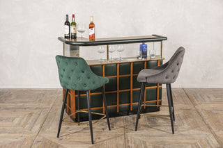 Retro Vintage Style Bar