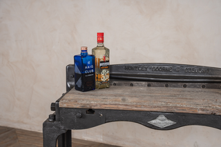 industrial-bar-table