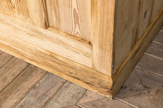 industrial restaurant furniture