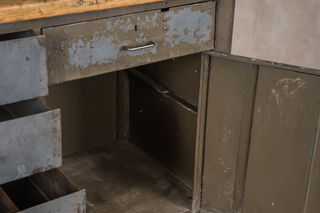 industrial serving station