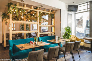 mini-goodwood-chairs-in-restaurant-photo-credit-the-giddy-goose-bethanie-galloway