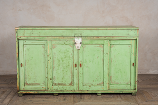 industrial waiter station