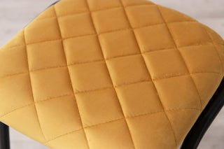 isobella-chair-topaz-close-up