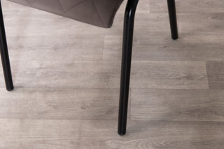 isobella-chair-moonstone-grey-close-up