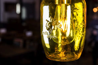 close-up-yellow-light