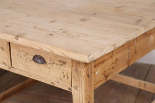 shop display table