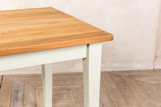 kitchen dining table