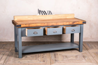 kitchen unit with drawers