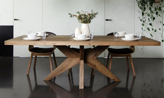 knightsbridge-oak-dining-table-weathered