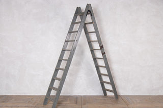 ladder-f