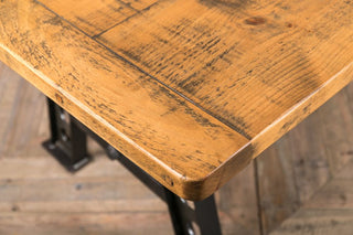 large-pine-top-table