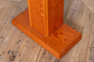 vintage-front-of-house-lectern-stand
