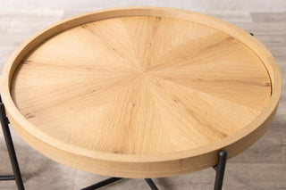 light-oak-limerick-table-close-up