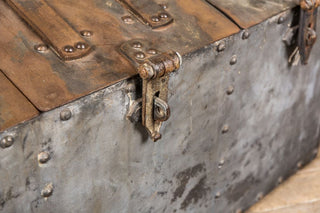 lockable trunk