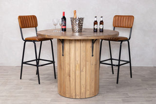 pine-slatted-drum-table